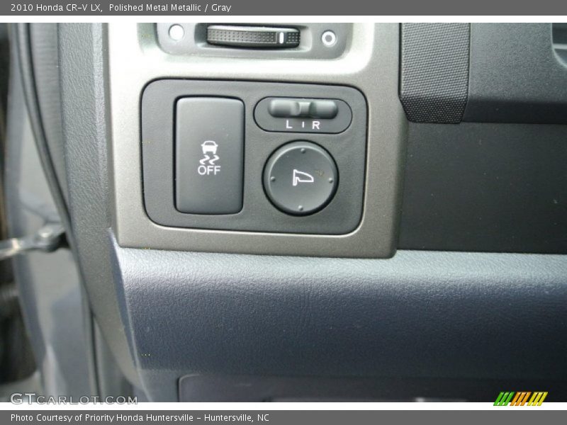 Polished Metal Metallic / Gray 2010 Honda CR-V LX