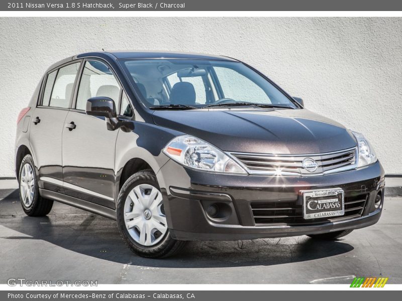 Super Black / Charcoal 2011 Nissan Versa 1.8 S Hatchback