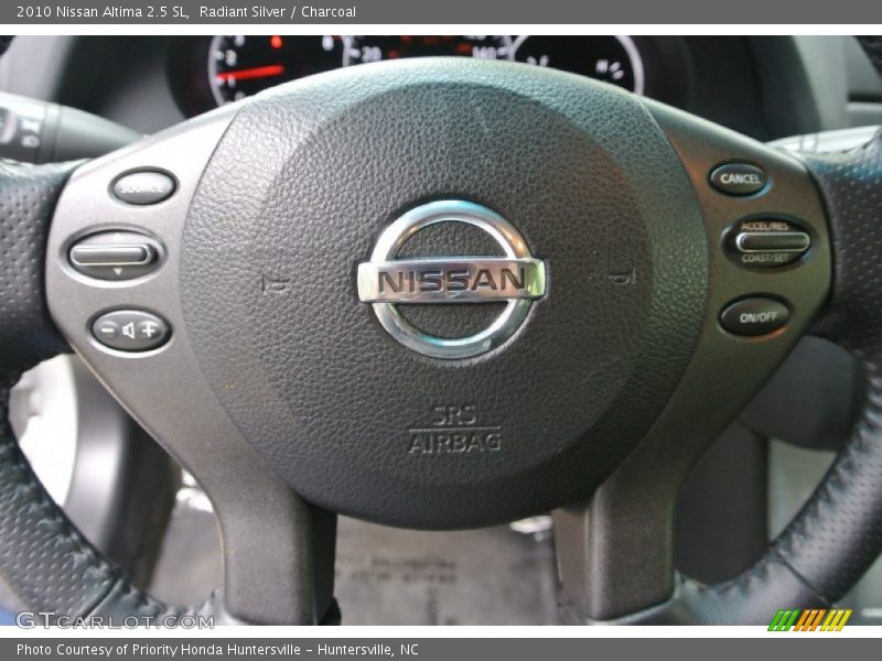 Radiant Silver / Charcoal 2010 Nissan Altima 2.5 SL