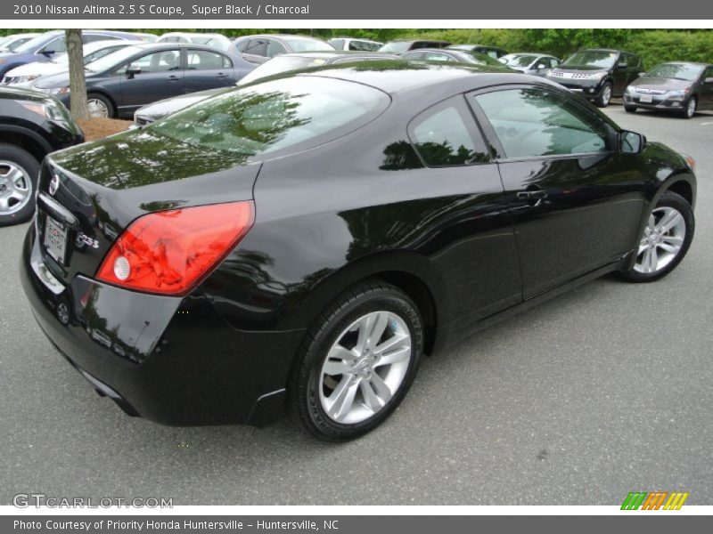 Super Black / Charcoal 2010 Nissan Altima 2.5 S Coupe