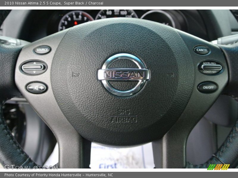Super Black / Charcoal 2010 Nissan Altima 2.5 S Coupe