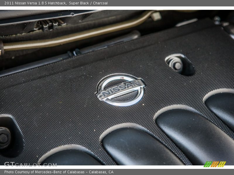 Super Black / Charcoal 2011 Nissan Versa 1.8 S Hatchback