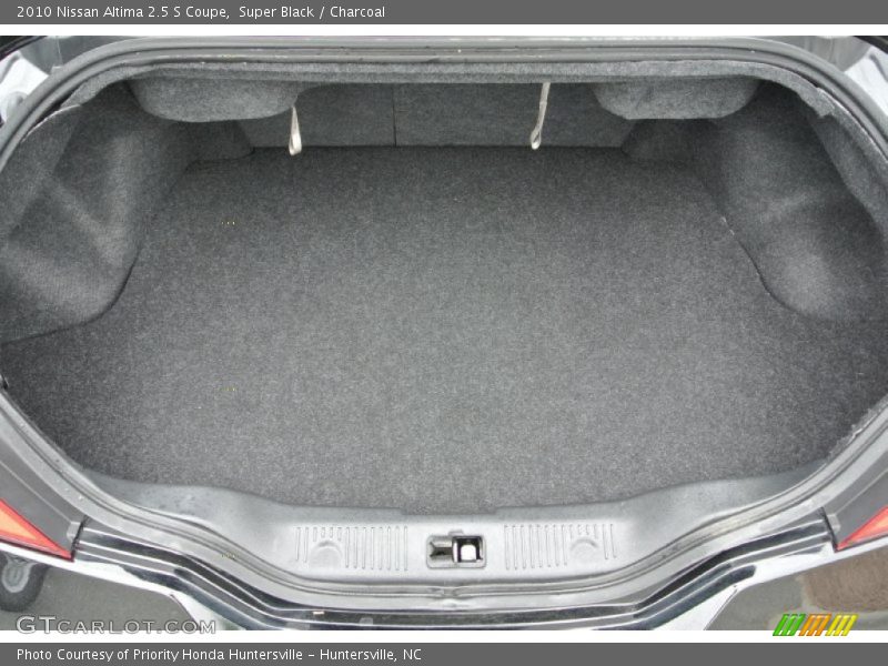 Super Black / Charcoal 2010 Nissan Altima 2.5 S Coupe
