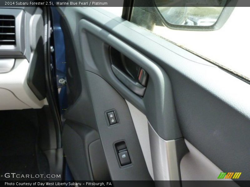Marine Blue Pearl / Platinum 2014 Subaru Forester 2.5i
