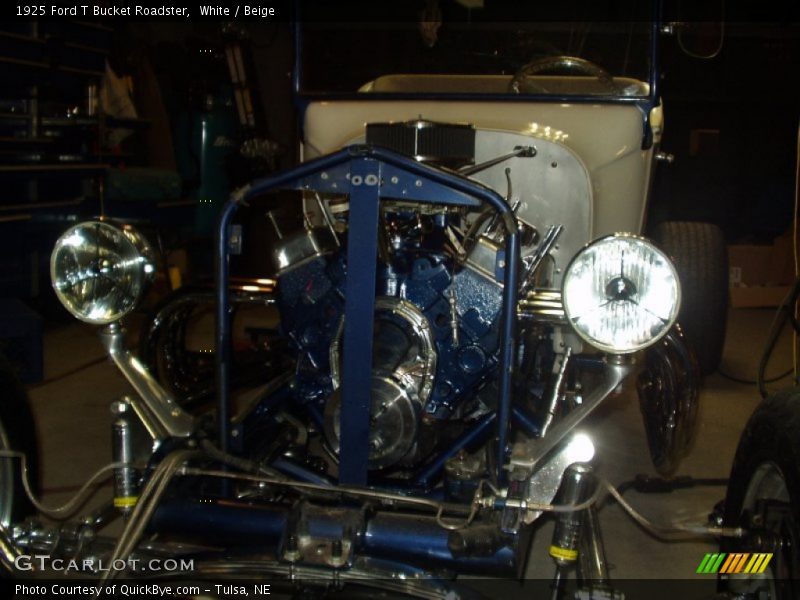 White / Beige 1925 Ford T Bucket Roadster