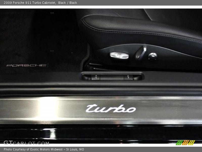  2009 911 Turbo Cabriolet Logo