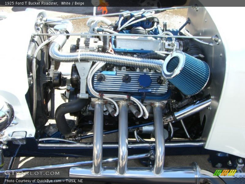 White / Beige 1925 Ford T Bucket Roadster