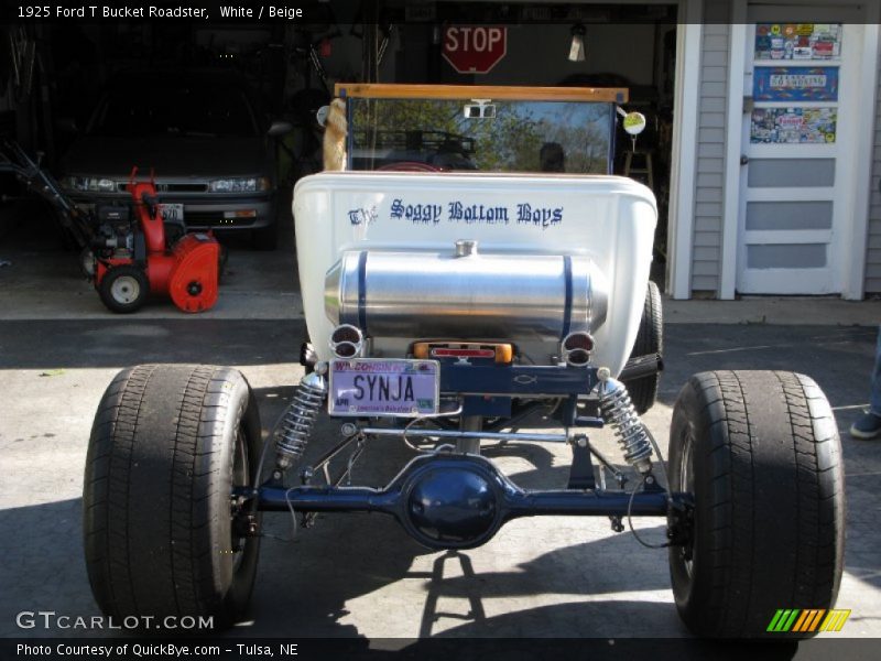 White / Beige 1925 Ford T Bucket Roadster