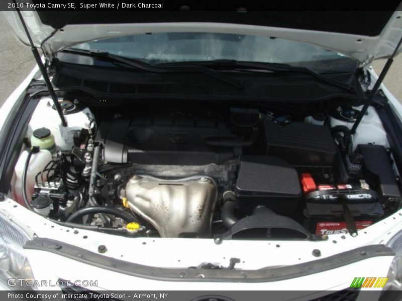 Super White / Dark Charcoal 2010 Toyota Camry SE