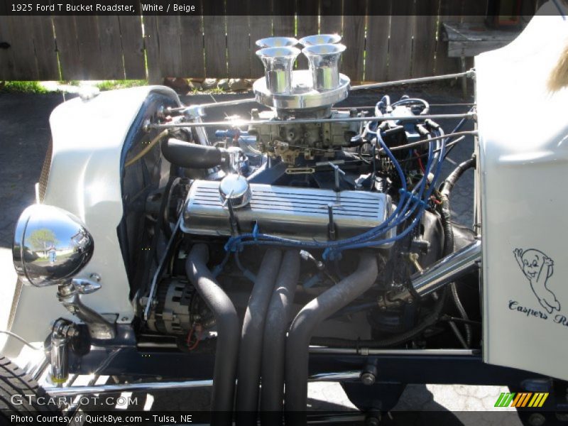 White / Beige 1925 Ford T Bucket Roadster