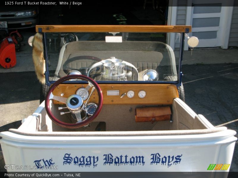 White / Beige 1925 Ford T Bucket Roadster