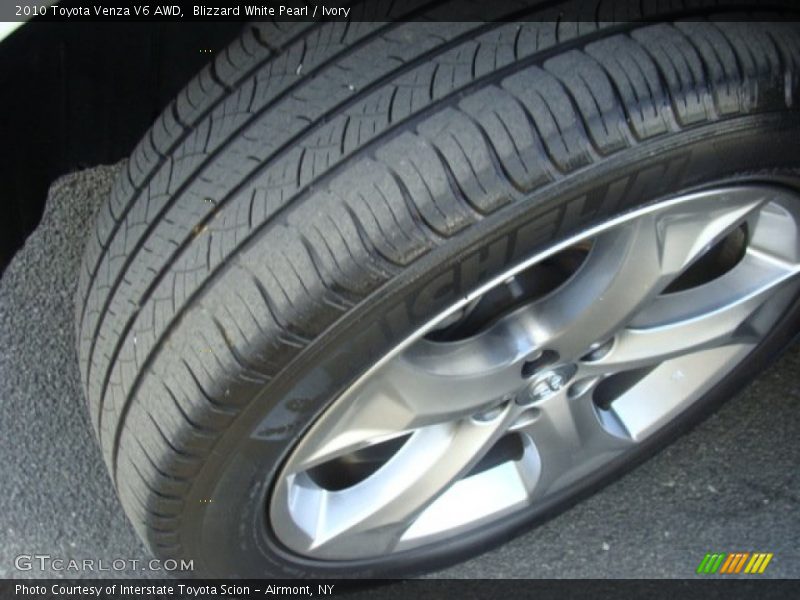 Blizzard White Pearl / Ivory 2010 Toyota Venza V6 AWD