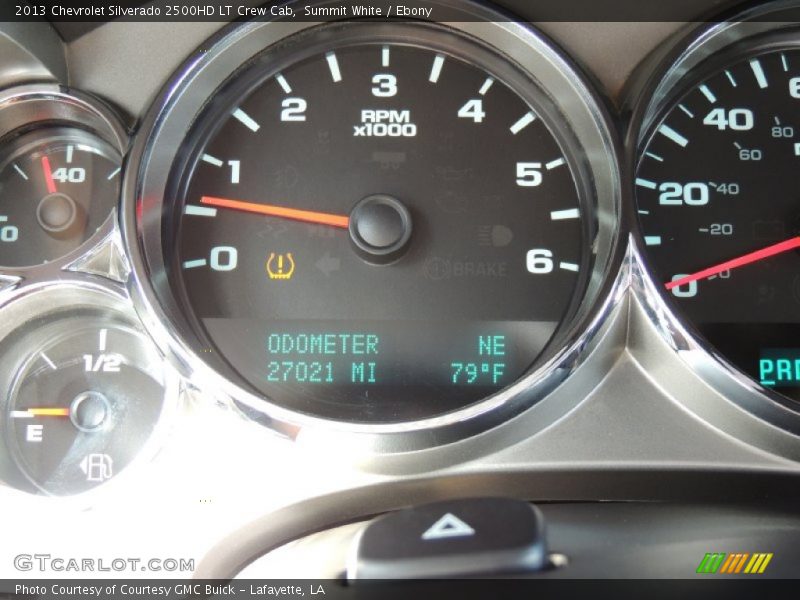 Summit White / Ebony 2013 Chevrolet Silverado 2500HD LT Crew Cab