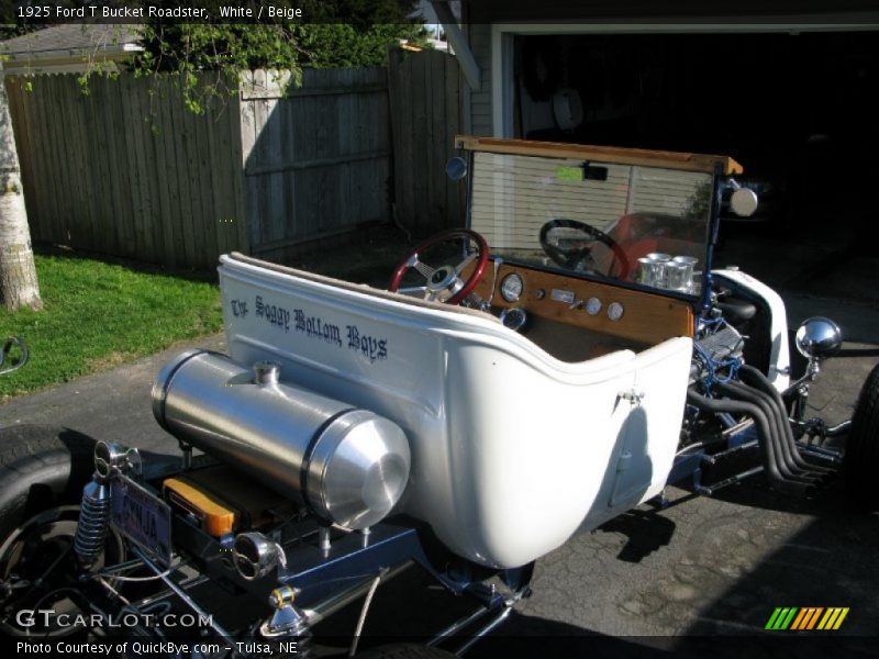 White / Beige 1925 Ford T Bucket Roadster