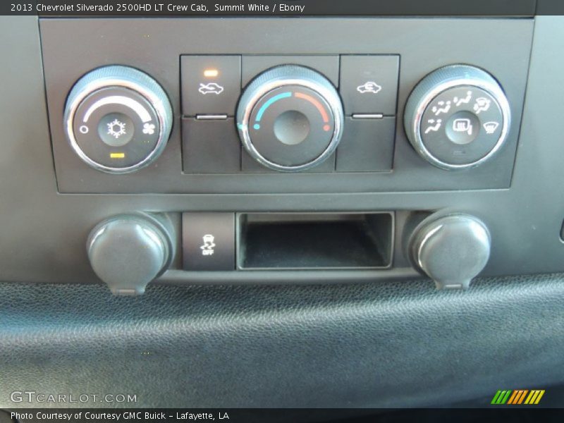 Summit White / Ebony 2013 Chevrolet Silverado 2500HD LT Crew Cab