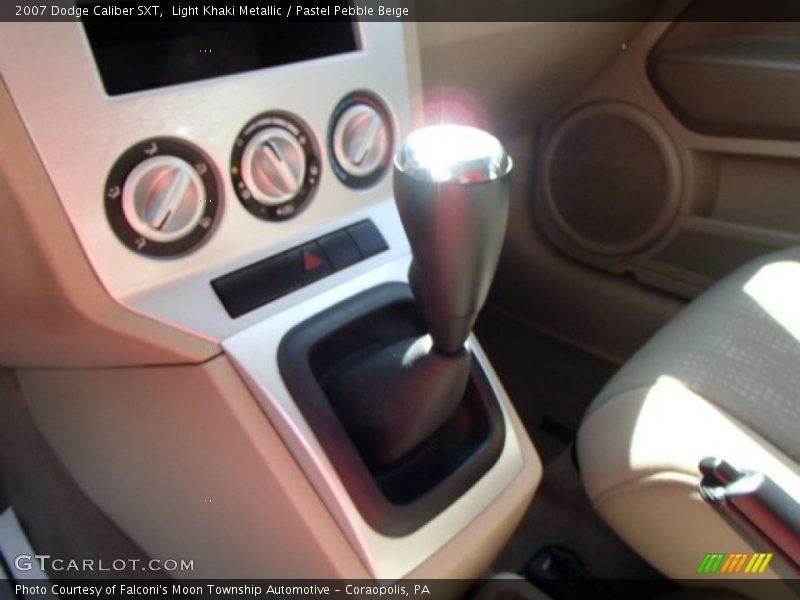  2007 Caliber SXT 5 Speed Manual Shifter