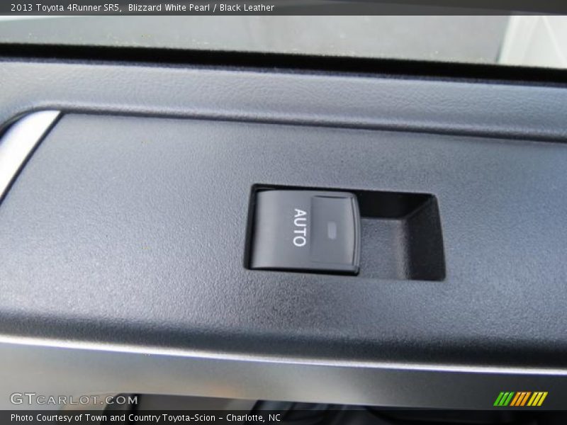 Blizzard White Pearl / Black Leather 2013 Toyota 4Runner SR5