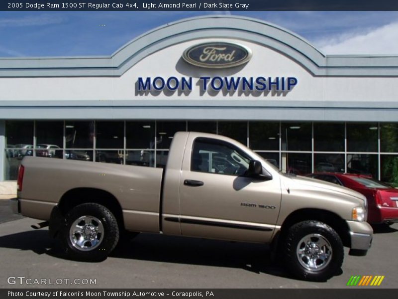 Light Almond Pearl / Dark Slate Gray 2005 Dodge Ram 1500 ST Regular Cab 4x4