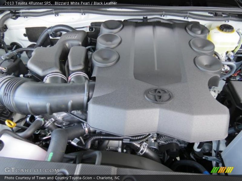 Blizzard White Pearl / Black Leather 2013 Toyota 4Runner SR5