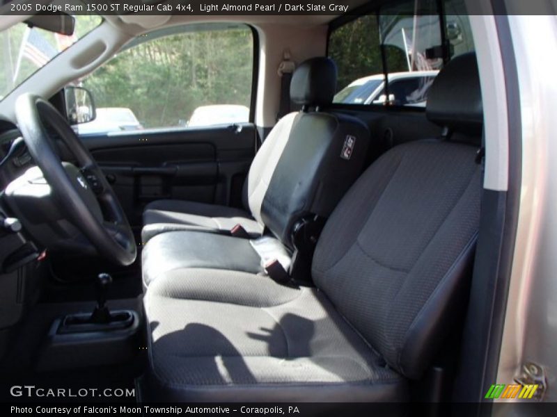 Light Almond Pearl / Dark Slate Gray 2005 Dodge Ram 1500 ST Regular Cab 4x4