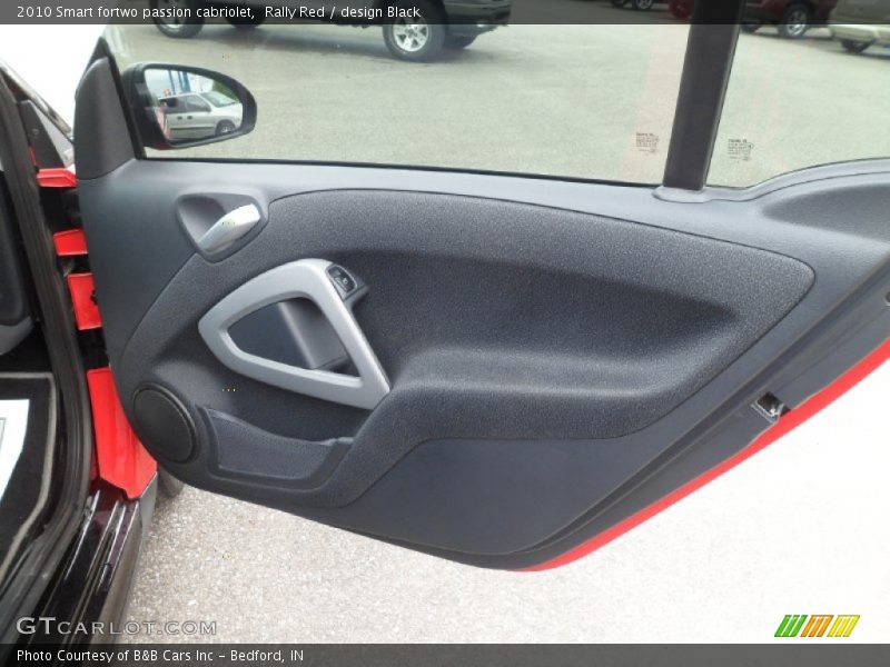 Rally Red / design Black 2010 Smart fortwo passion cabriolet