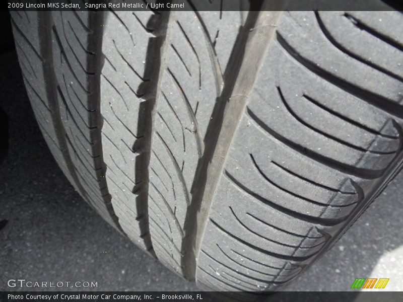 Sangria Red Metallic / Light Camel 2009 Lincoln MKS Sedan