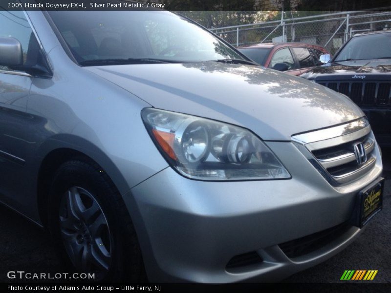 Silver Pearl Metallic / Gray 2005 Honda Odyssey EX-L