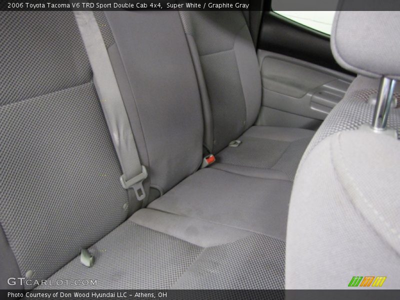 Super White / Graphite Gray 2006 Toyota Tacoma V6 TRD Sport Double Cab 4x4