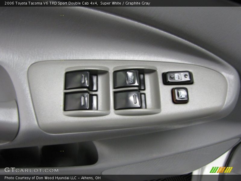 Super White / Graphite Gray 2006 Toyota Tacoma V6 TRD Sport Double Cab 4x4