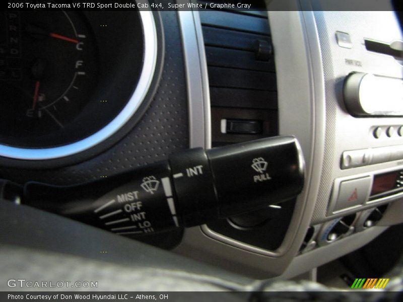 Super White / Graphite Gray 2006 Toyota Tacoma V6 TRD Sport Double Cab 4x4