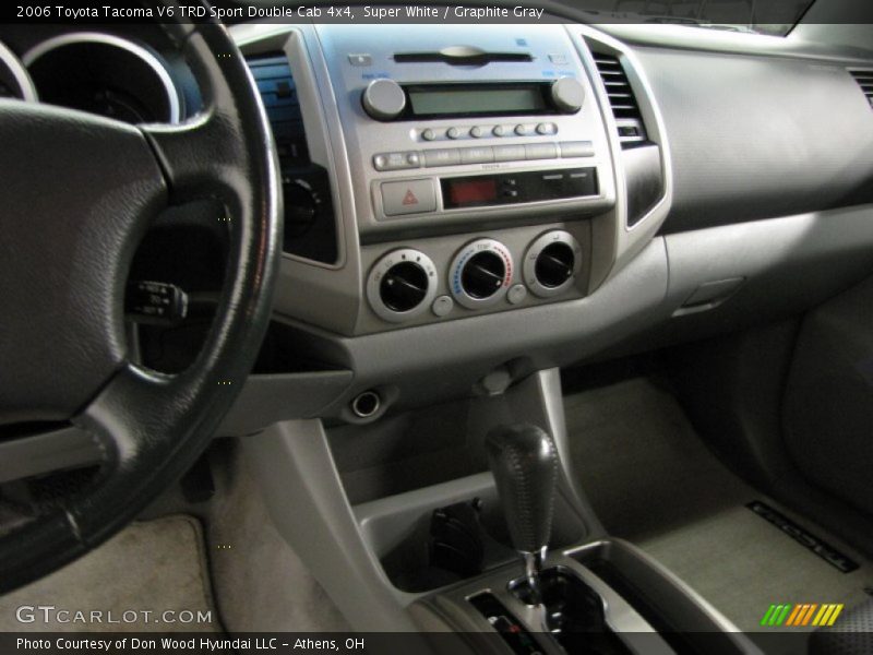 Super White / Graphite Gray 2006 Toyota Tacoma V6 TRD Sport Double Cab 4x4