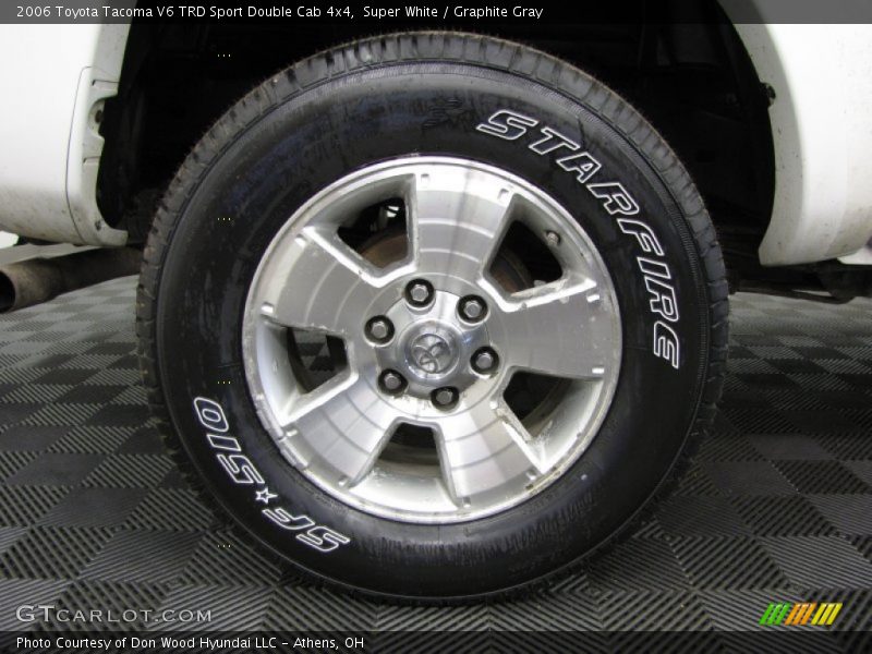 Super White / Graphite Gray 2006 Toyota Tacoma V6 TRD Sport Double Cab 4x4