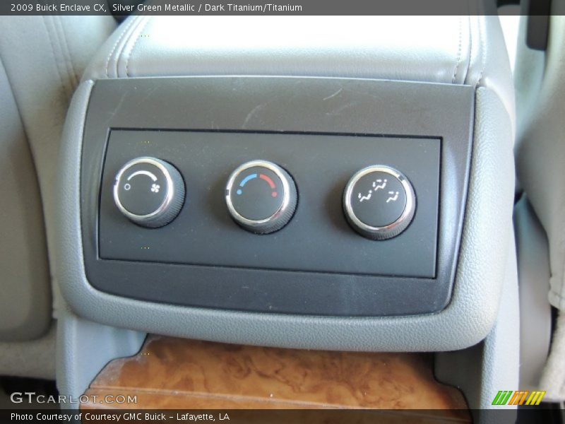 Silver Green Metallic / Dark Titanium/Titanium 2009 Buick Enclave CX