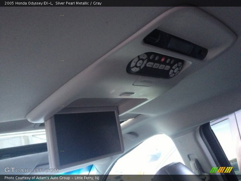 Silver Pearl Metallic / Gray 2005 Honda Odyssey EX-L