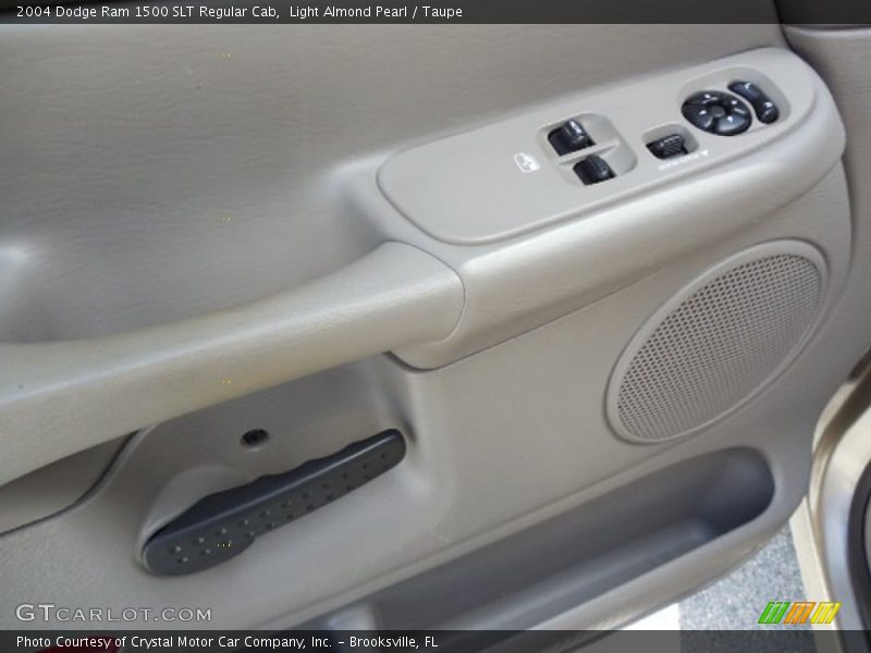 Light Almond Pearl / Taupe 2004 Dodge Ram 1500 SLT Regular Cab