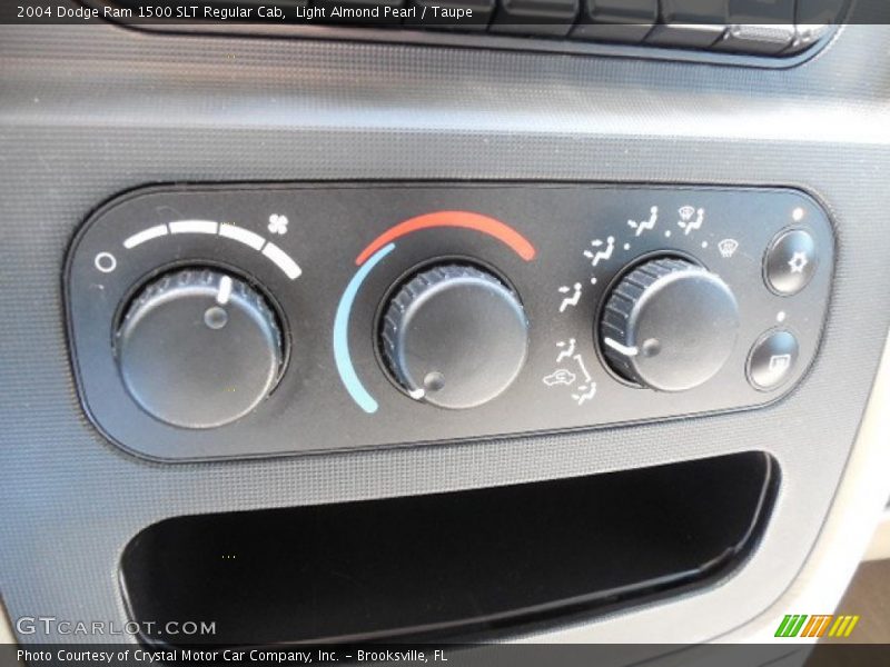 Controls of 2004 Ram 1500 SLT Regular Cab