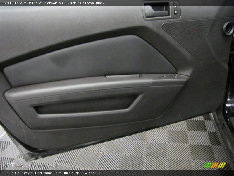 Black / Charcoal Black 2013 Ford Mustang V6 Convertible