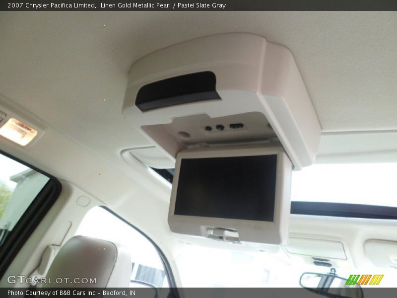 Entertainment System of 2007 Pacifica Limited