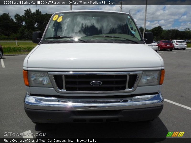 Oxford White / Medium Flint Grey 2006 Ford E Series Van E350 XLT Passenger