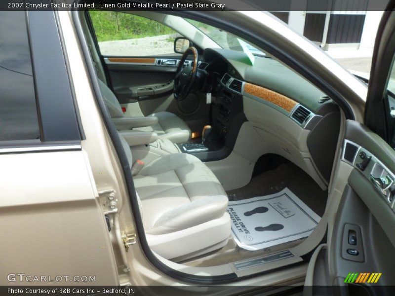 Linen Gold Metallic Pearl / Pastel Slate Gray 2007 Chrysler Pacifica Limited