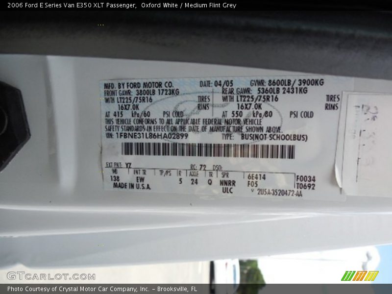 Oxford White / Medium Flint Grey 2006 Ford E Series Van E350 XLT Passenger