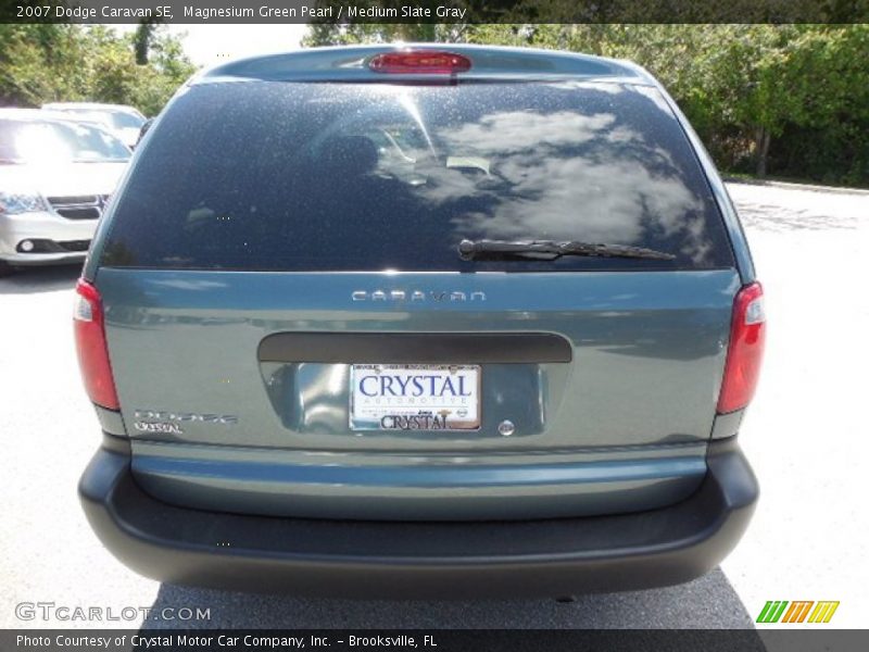 Magnesium Green Pearl / Medium Slate Gray 2007 Dodge Caravan SE