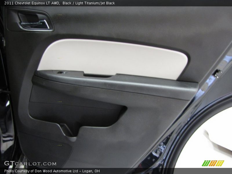 Black / Light Titanium/Jet Black 2011 Chevrolet Equinox LT AWD