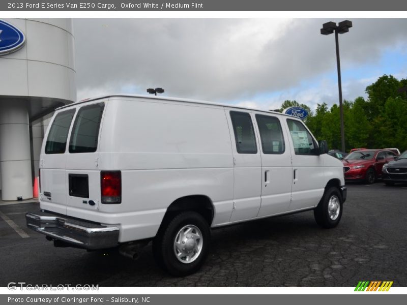 Oxford White / Medium Flint 2013 Ford E Series Van E250 Cargo