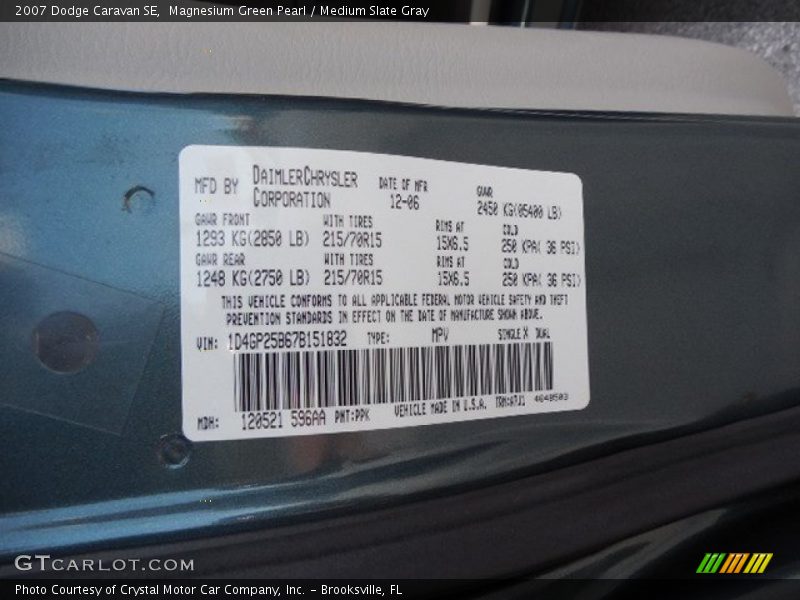 Magnesium Green Pearl / Medium Slate Gray 2007 Dodge Caravan SE