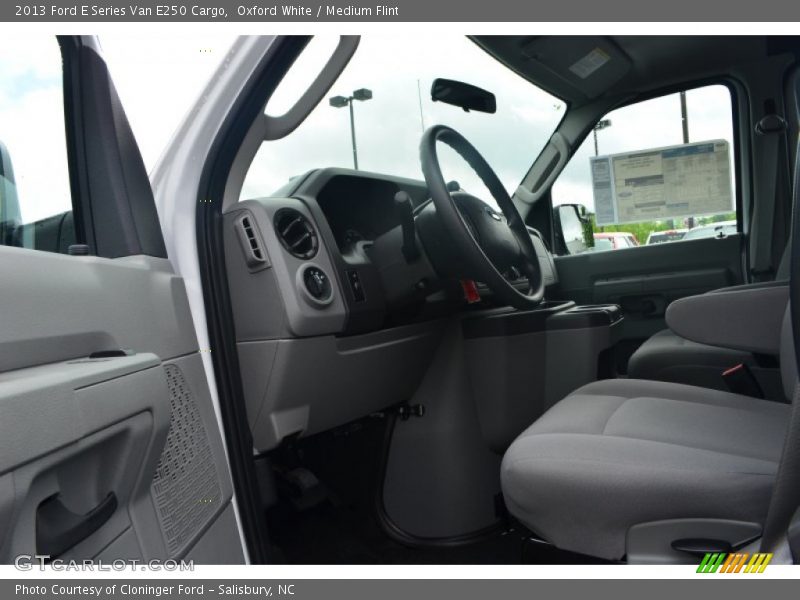 Oxford White / Medium Flint 2013 Ford E Series Van E250 Cargo