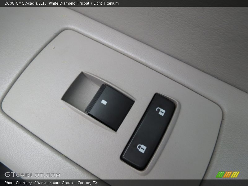 White Diamond Tricoat / Light Titanium 2008 GMC Acadia SLT
