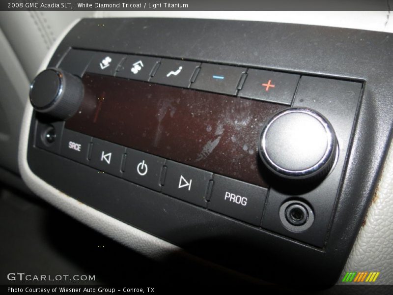 White Diamond Tricoat / Light Titanium 2008 GMC Acadia SLT