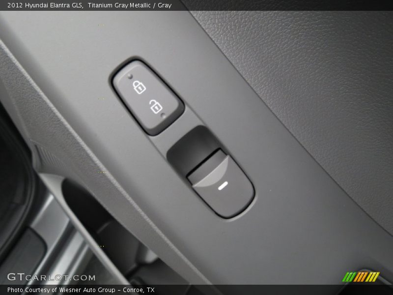 Titanium Gray Metallic / Gray 2012 Hyundai Elantra GLS