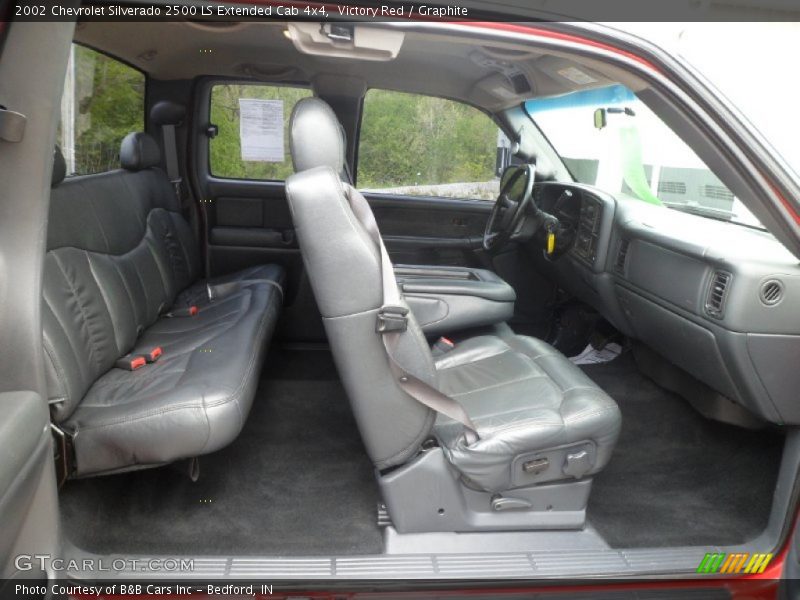  2002 Silverado 2500 LS Extended Cab 4x4 Graphite Interior